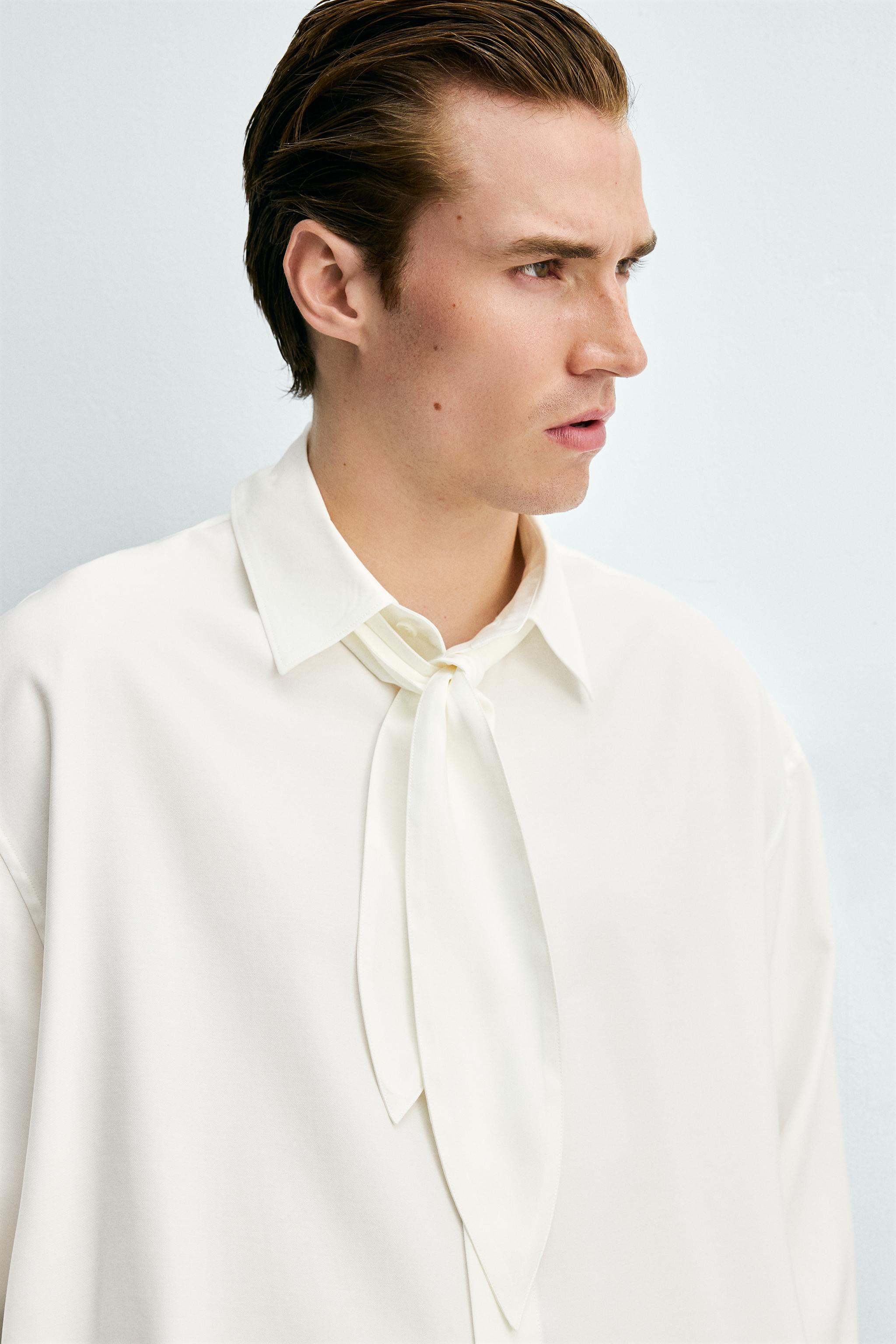 FLOWY SHIRT WITH SHORT TIE